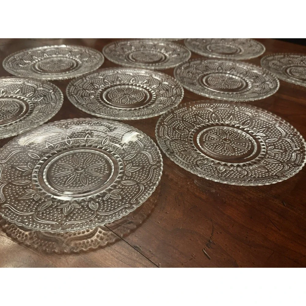 8 Sets, 24 Pieces Heritage Clear by Federal Glass Luncheon Plate, Cup, & Saucer‎